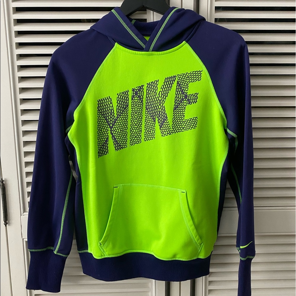 Nike hoodie sweatshirt